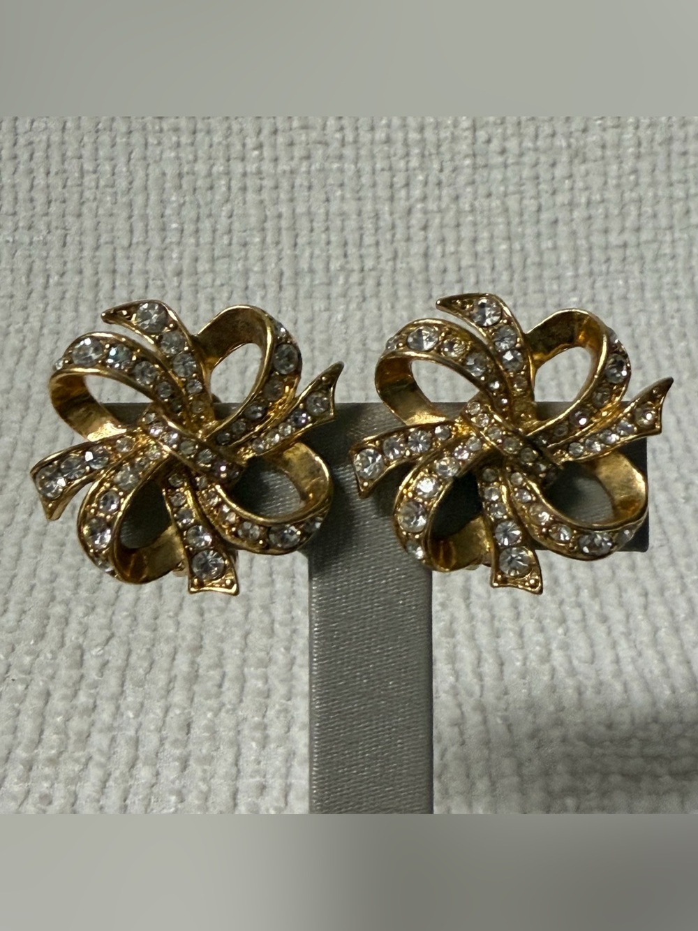 Vintage Signed KJL For Avon Bow Collection Earrings Clip On Crystal & Gold Tone